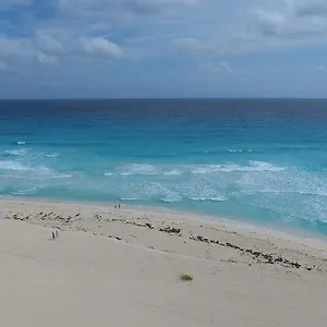  Villa Del Mar